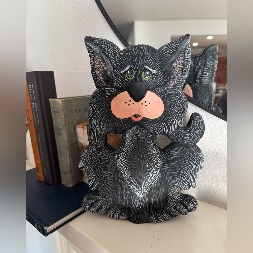 Vintage 1987 Cele hand painted‎ Halloween Gray black Cat Figurine